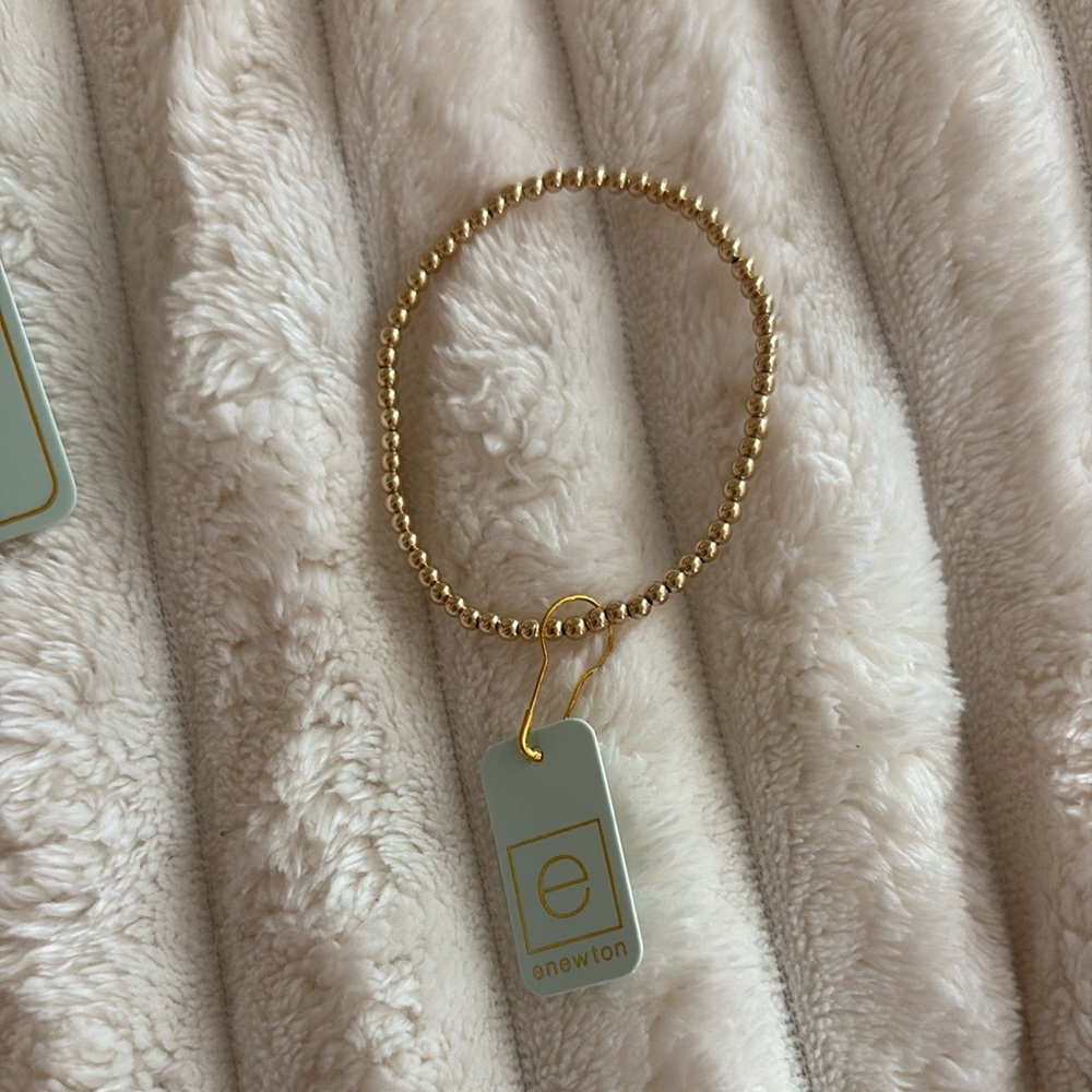 Newton Gold Curb Link Bracelet with Enamel Pendant